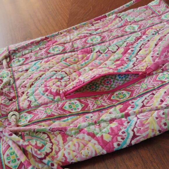 Colorful Quilted Tote Bag Size: 13" X 15" (1018) - Picture 4 of 6